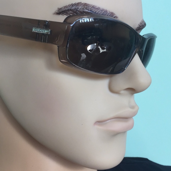 Authentic Gucci Sunglasses / Case #13 CC - Picture 3 of 8